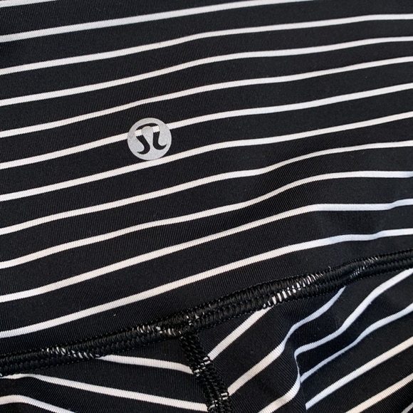 Lululemon High Waist Cropped Leggings - Picture 2 of 6